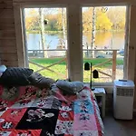 Uusi Saunamoekki Jaemsaessae, Laehellae Himosta Chalet Jämsä