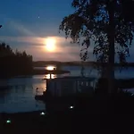 Uusi Saunamoekki Jaemsaessae, Laehellae Himosta Jämsä