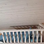 Uusi Saunamoekki Jaemsaessae, Laehellae Himosta *
