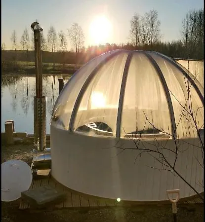 Uusi Saunamoekki Jaemsaessae, Laehellae Himosta Jämsä