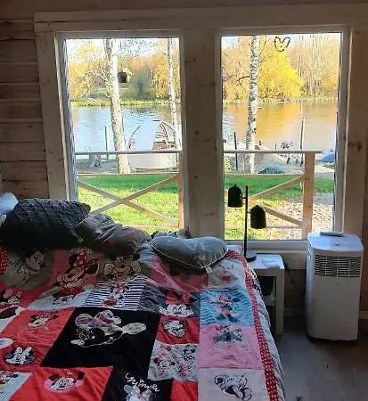 Uusi Saunamoekki Jaemsaessae, Laehellae Himosta Chalet Jämsä