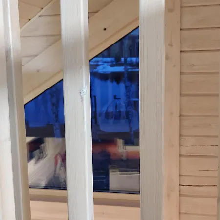 Uusi Saunamoekki Jaemsaessae, Laehellae Himosta Chalet Jämsä