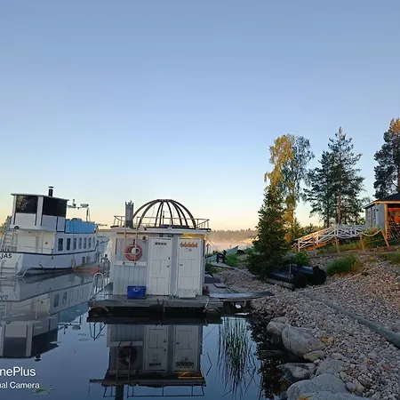 Chalet Uusi Saunamoekki Jaemsaessae, Laehellae Himosta Jämsä