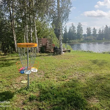 Chalet Uusi Saunamoekki Jaemsaessae, Laehellae Himosta *