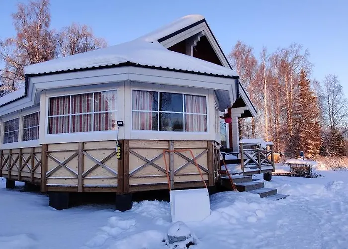 木屋 Uusi Saunamoekki Jaemsaessae, Laehellae Himosta Jämsä