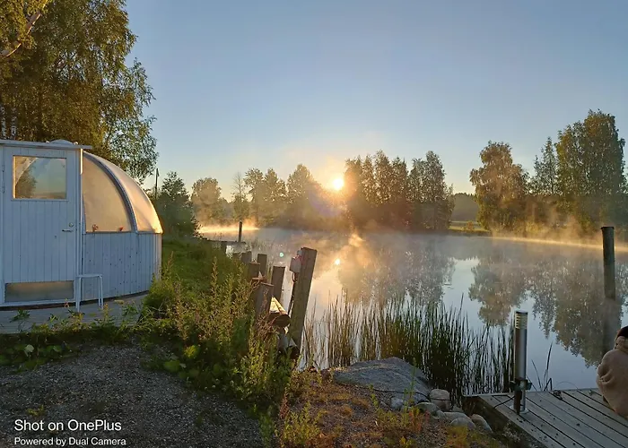 Uusi Saunamoekki Jaemsaessae, Laehellae Himosta 木屋 Jämsä